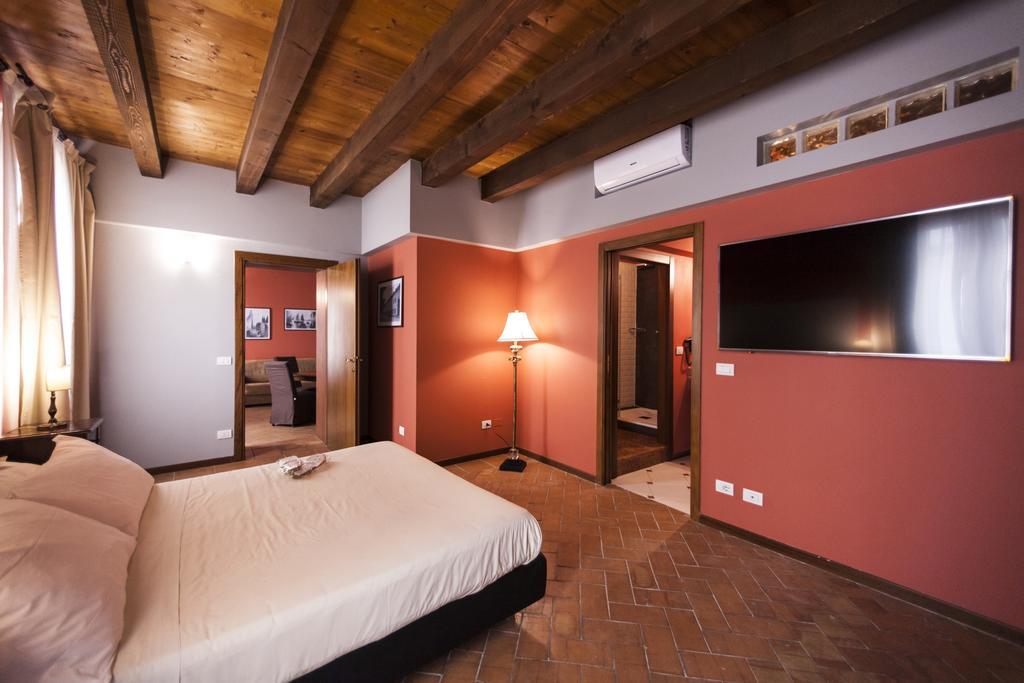 Apartment Osteria Luxury Peschiera del Garda